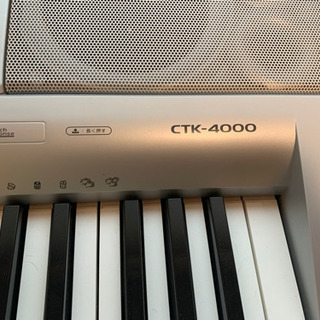 CASIO  キーボード CTK4000  61鍵盤の画像
