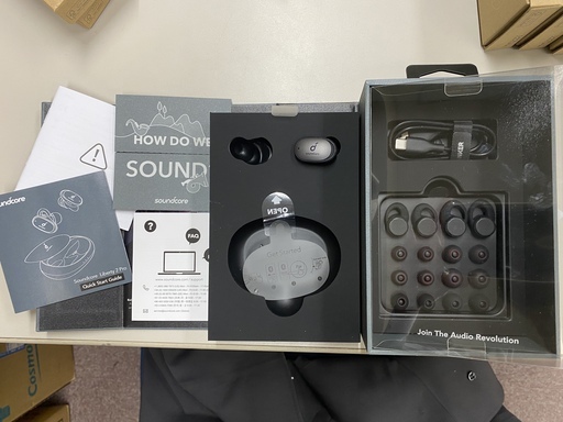超美品 Anker Soundcore Liberty 2 Pro (右)