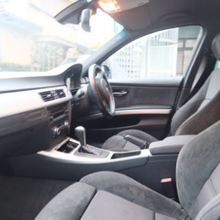 BMW３２０iツーリングの画像
