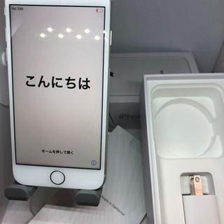 【良品】 iPhone8 au