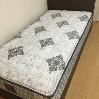 <2020.4.1購入品>フレームのみ/高島屋購入/sealy ベッドエレクトラ シングル ダークブラウンの画像