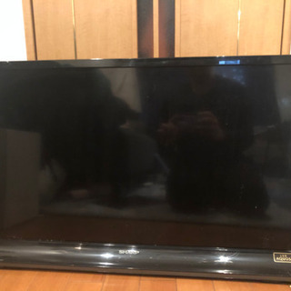 液晶テレビ32型　シャープ　中古