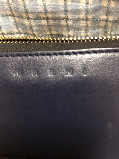 マルニの長財布   ほぼ未使用　　値下げました