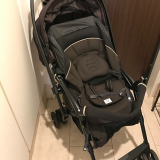 コンビ　ベビーカー　黒　AB型