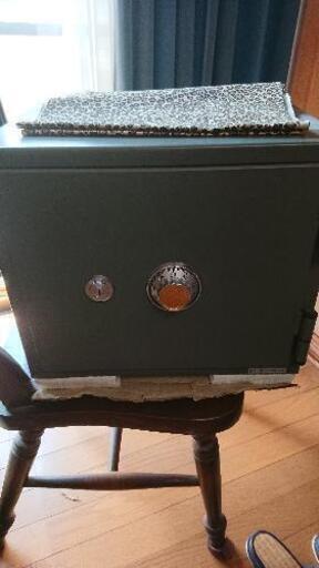 美品  耐火 金庫