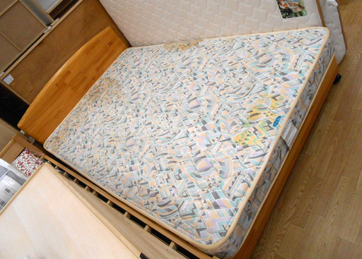 フランスベッド セミダブル 幅122×長さ200cm キャスター付 木製 マットレス FRANCE BED ☆ PayPay(ペイペイ)決済可能 ☆ 札幌市 清田区 平岡
