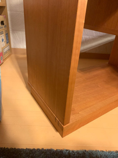 引き取りに来て下さい。 無垢？ウォールナット 収納