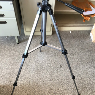 【中古・美品】軽量・コンパクト三脚