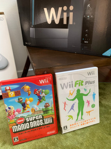 Wii本体とWiiFitplusと、SUPERマリオブラザーズ
