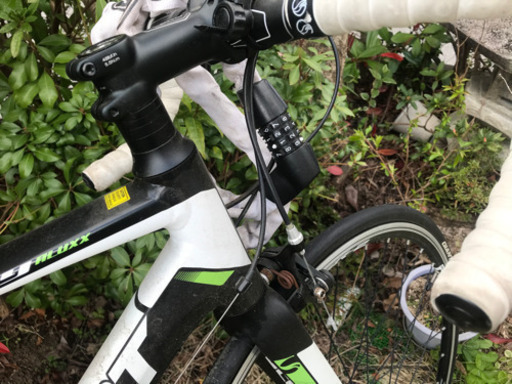 【美品】GIANT defy aluxx ロードバイク