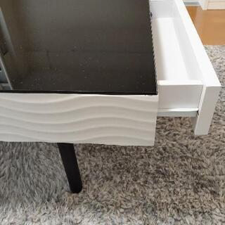 美品！デザイナーズ　ローテーブルの画像