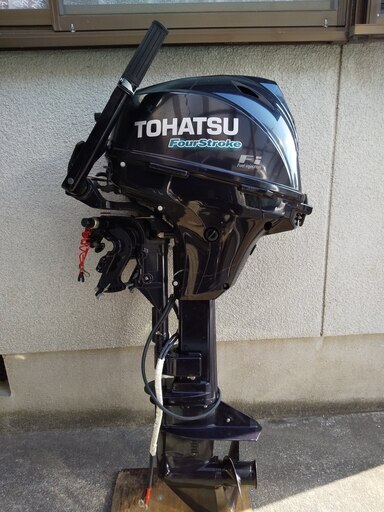 トーハツ船外機4サイクル9.9馬力インジェクションモデル(tohatsu-msf9.9d ef トランサムL）セル付き