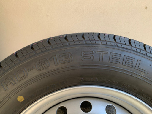 トヨタ　カムロード　新車外しタイヤホイール付き　４本　195/70/15