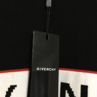 ジバンシー　セーター　未使用品の画像