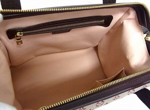 LOUIS VUITTON ルイヴィトン モノグラム　ジョセフィーヌ