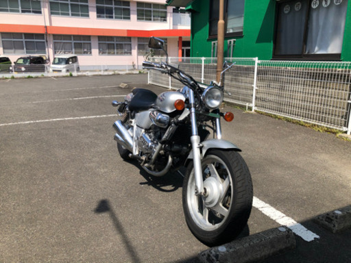 マグナ250