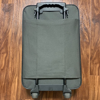 黒キャリーケース(機内持込サイズ)