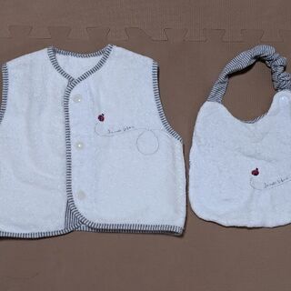 【取引中】子供服　ベストとスタイのセット(今治タオル！)