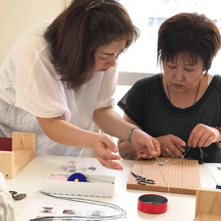 初めての方もどうぞ♪マクラメ編みで水晶球を包むワークショップ開催の画像