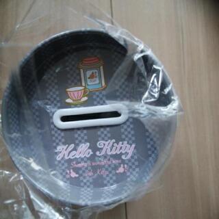 ハローキティ　貯金箱の画像