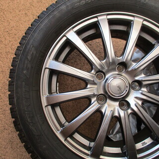 ①中古タイヤ スタッドレスタイヤ TOYO GARIT G5 205/60R16　ノア ステップワゴン 4本 ホイールセット