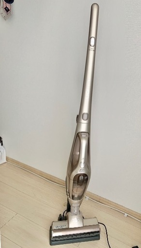 HITACHI コードレス掃除機