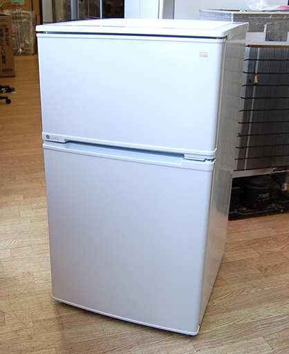 2ドア冷蔵庫 90L 18年製 ユーイング UR-D90J ホワイト系 冷凍 U-ING☆ PayPay(ペイペイ)決済可能 ☆ 札幌市 清田区 平岡