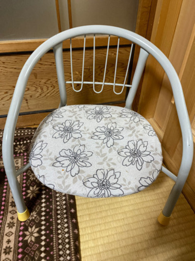 訳あり家具　ベビーチェア(子供椅子)