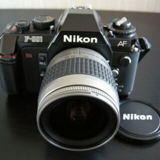 ニコンフィルムカメラ　Nikon F-501AF ズームレンズN...