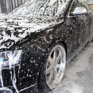 ★時給1100円～★高級車の洗車業務 ♪ 車好き大歓迎・未経験OK・年齢制限なしの画像