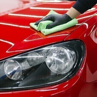 ★時給1100円～★高級車の洗車業務 ♪ 車好き大歓迎・未経験OK・年齢制限なしの画像