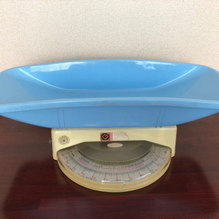 差し上げます　あかちゃん　スケール　クボタ製　古いです
