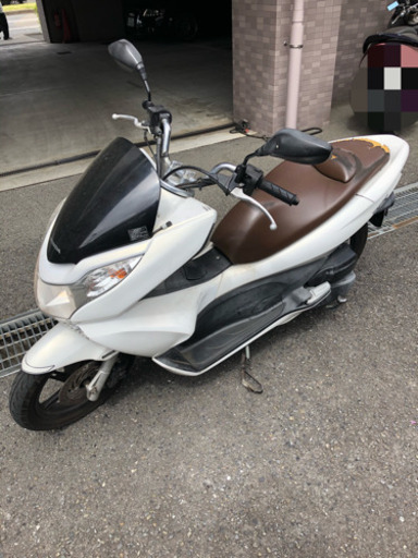 PCX 白　ホワイト　JF28 中古　走行27500km