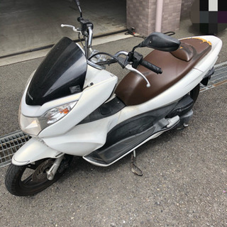 PCX 白　ホワイト　JF28 中古　走行27500km