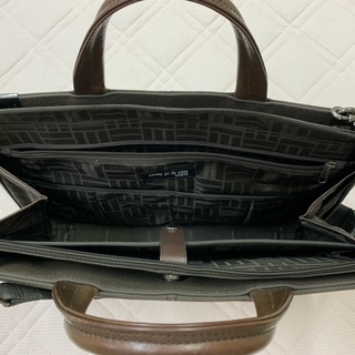 COMME CA MEN コムサメン・ビジネスバッグお譲りいたします。の画像