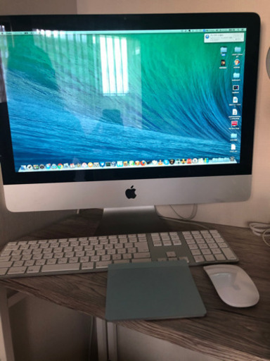 Apple iMac 21.5-inch, Mid 2010 トラックパッド付