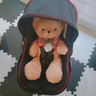 〘受け渡し予定者様決定〙新生児から使えるチャイルドシート✨の画像