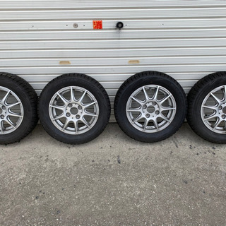 13インチ　スタッドレス　冬タイヤ　スバル　プレオ　軽自動車　1...