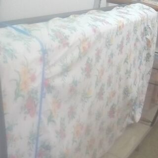 ベッド(未使用マット付き)