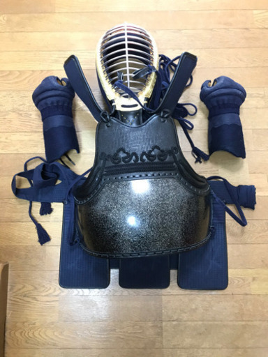 ほとんど未使用に近い　剣道防具一式