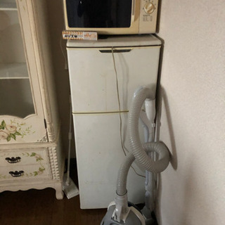 冷蔵庫、レンジ、掃除機差し上げます。