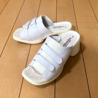 新品ナースサンダル　Mサイズ