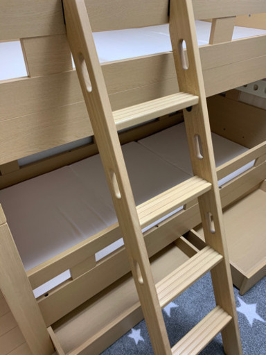 木の木製二段ベット★2段★別々でも使用可能★マットレス付き
