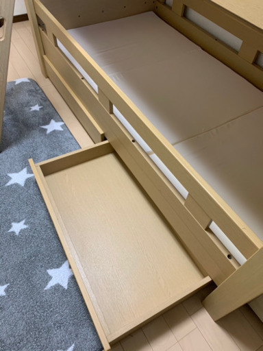 木の木製二段ベット★2段★別々でも使用可能★マットレス付き