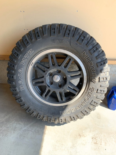 ミッキートンプソン、タイヤホイール4本セット‼️ Jeep ラングラー ランクル プラド ジムニーなどに