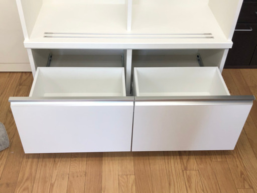 【リサイクルサービス八光　田上店　配達・設置OK】エナメルホワイト　大型食器棚