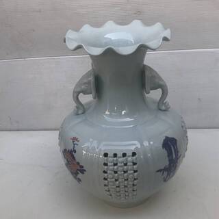 李朝白磁 網目透かし 耳付 花器 壺　 在銘 趙京作 高さ約43...