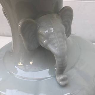 李朝白磁 網目透かし 耳付 花器 壺　 在銘 趙京作 高さ約43cm 　名作美品の画像