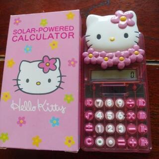 ハローキティ　ソーラー電卓