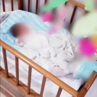 ベビーベッドの画像